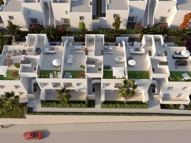 Ubicado en el prestigioso entorno de La Finca Golf, este exc. 96m² Lomas de la Juliana