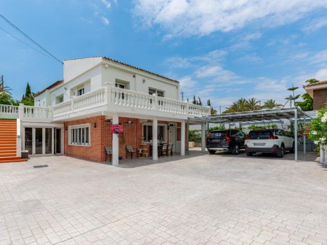 Ubicado en la codiciada zona residencial de La Almadraba, en. 0m² El Campello