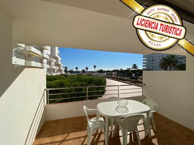 Ubicado en la codiciada zona residencial de Santa Margarita. 85m² Roses