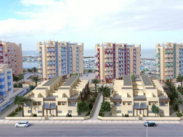 Ubicado en la exclusiva zona de La Manga del Mar Menor, este. 118m² La Manga del Mar Menor