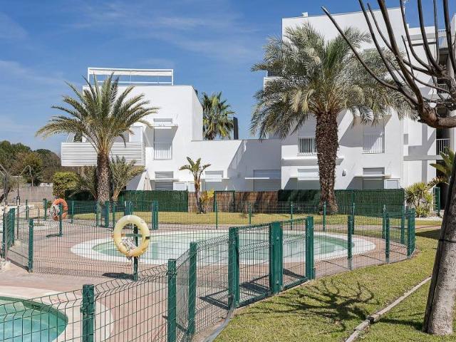 Ubicado en la encantadora localidad de Vera, este conjunto r. 129m² Vera Playa