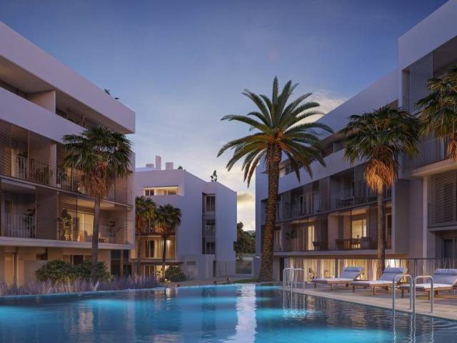 Ubicado en la encantadora localidad de Jávea, este conjunto. 176m² Jávea Xabia