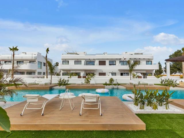 Ubicado en la encantadora localidad de Los Alcázares, este c. 67m² Los Alcázares