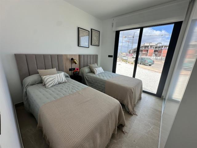 Ubicado en la encantadora localidad de Los Alcázares, este c. 115m² Los Alcázares