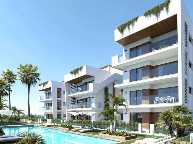Ubicado en la encantadora localidad de Los Alcázares, este e. 95m² Los Alcázares