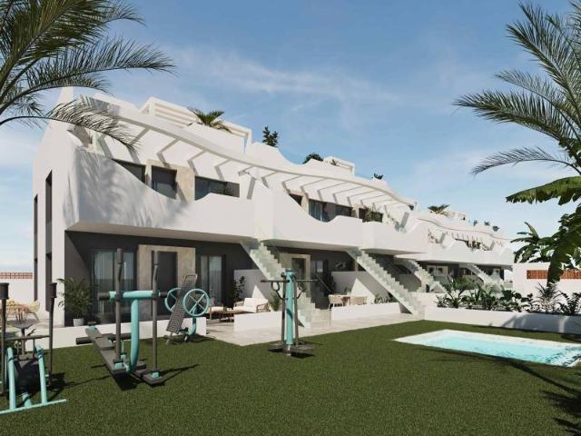 Ubicado en la encantadora localidad de Pilar de la Horadada. 74m² Pilar de la Horadada