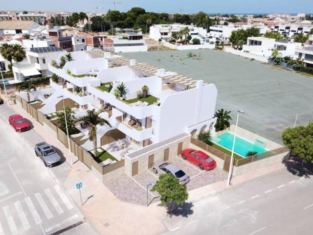 Descubra esta colección limitada de ocho viviendas de diseño. 170m² San Pedro del Pinatar