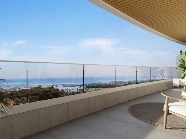 Ubicado en la pintoresca ciudad de Estepona, Málaga, este ex. 281m² Estepona