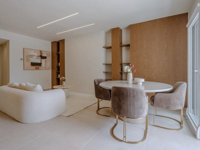 Ubicado en la prestigiosa urbanización Pinos de Aloha, este. 82m² Marbella
