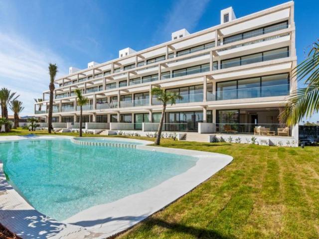 Ubicado en las encantadoras Islas Menores, este conjunto res. 104m² Islas Menores