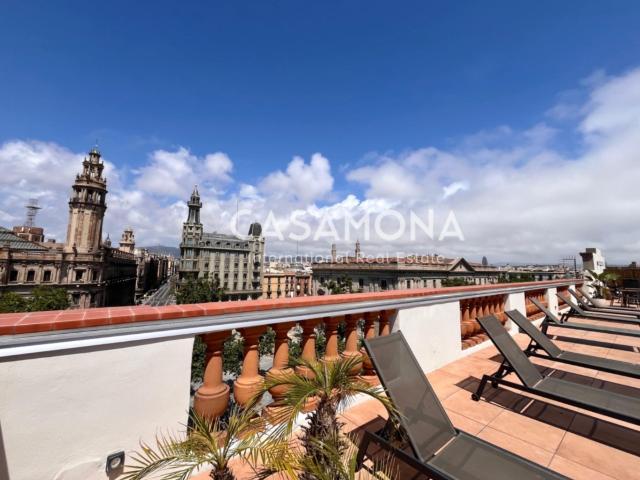 Ubicado frente al Port Vell, en Ciutat Vella, este apartamen. 68m² Barcelona