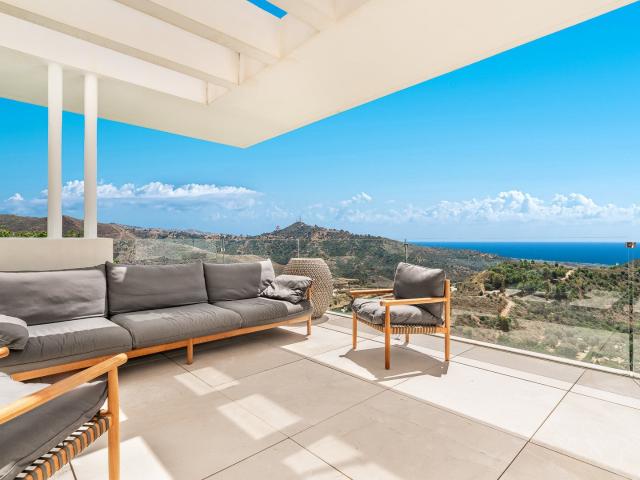 Ubicado junto al Parque Nacional de la Sierra de las Nieves. 171m² Puerto de Ojen