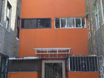 UBICADO Y FUNCIONAL DEPTO EN PRIMER PISO