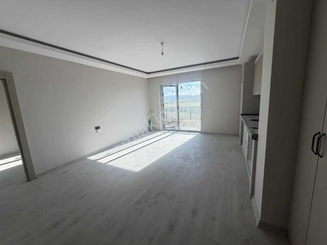 Çubuk Esenboğa'da Üniversite Yakını Kiralık 2+1 Sıfır Daire