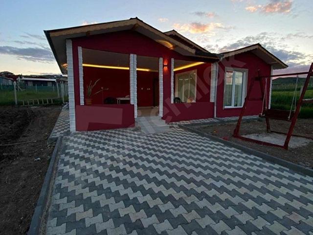 ÇUBUK GÖKÇEDERE'DE FIRSAT HOBİ BAHÇESİ 800 M2 HİSSE TAPULU