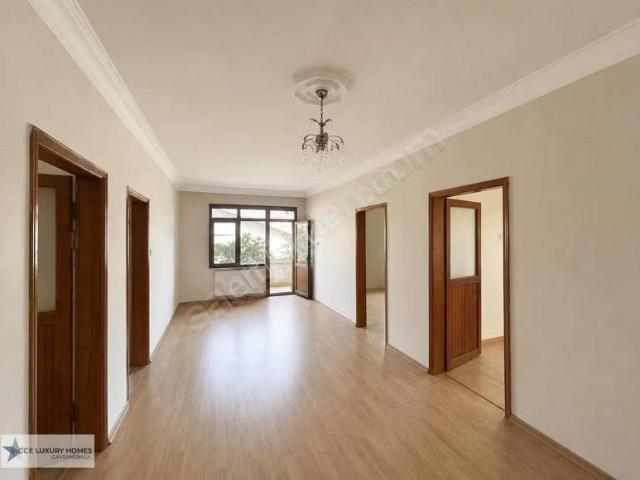 Çubuklu Beşevlerde Aileye Uygun Ferah 3+1 Kiralık Daire