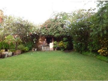 UGARRIZA, AT:620M2, AC:735M2, US$2,100XM2, CASA/TERRENO, BAJO DE PRECIO