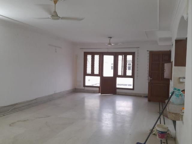 Uday Park 2 Bedroom 2250 Sq. Ft. Builder Floor in Uday Park Delhi Listing ID: #9857