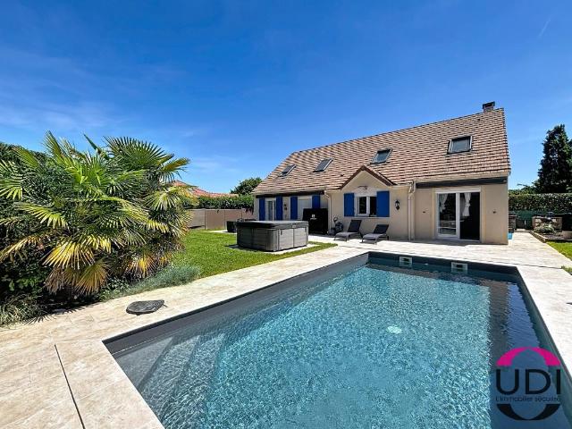 UDI BALLANCOURT Maison Kaufman 157m² 5 chambres Grand Garage Piscine Jacuzzi