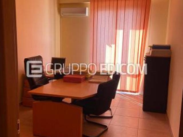 Uffici e studi privati di 238 mq in vendita a Ariano Irpino Rif. 4549470