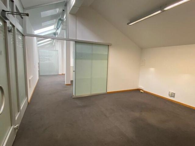 Ufficio mansardato in centro Lugano