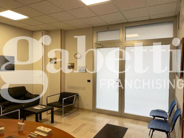 Ufficio nuovo a Barletta