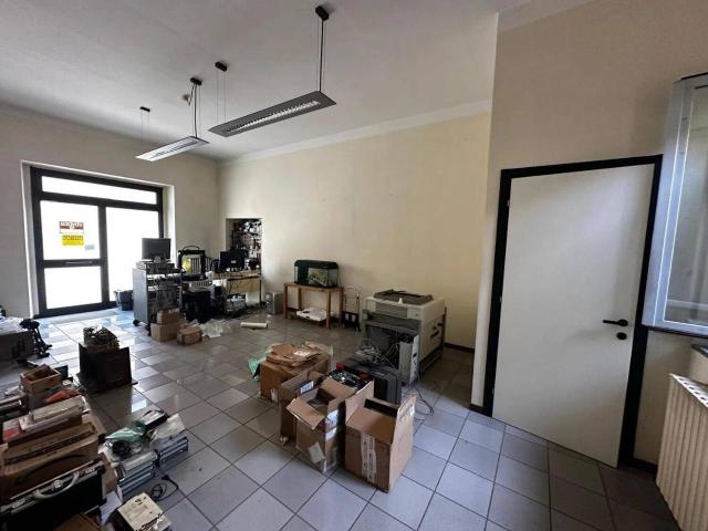 Ufficio condiviso in vendita a Tortona