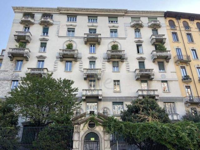 Ufficio di prestigio di 200 mq in affitto Viale Majno, Milano, Lombardia