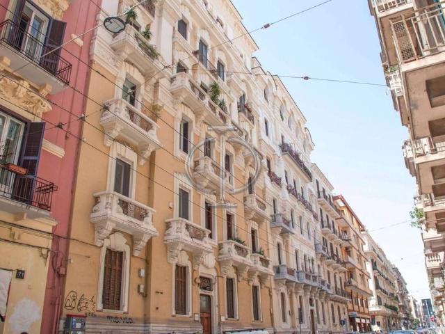 Ufficio di prestigio di 258 mq in vendita Via Matteo Renato Imbriani, Bari, Puglia