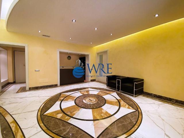 Ufficio di prestigio in vendita Via Vittorio Veneto, Roma, Lazio