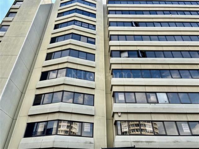 Ufficio di 150 mq a Brescia Due, Via Cremona, Villaggio Sereno Brescia