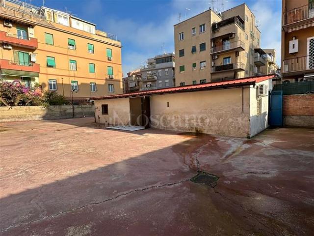 Ufficio di 174 mq a Centocelle, Tor de' Schiavi Roma