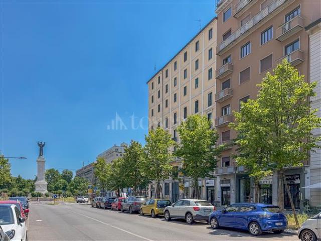 Ufficio di 250 mq a Porta Venezia, Indipendenza Milano