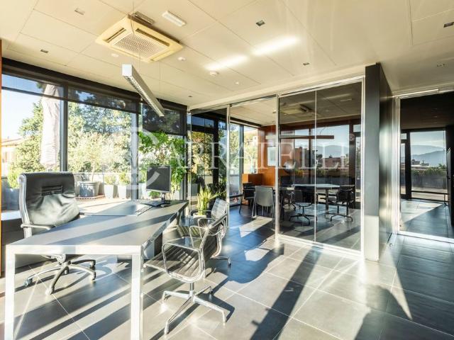 Ufficio di 349 mq in vendita Arezzo, Toscana