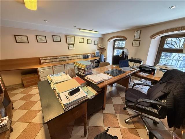 Ufficio di 60 mq a Centro Verona