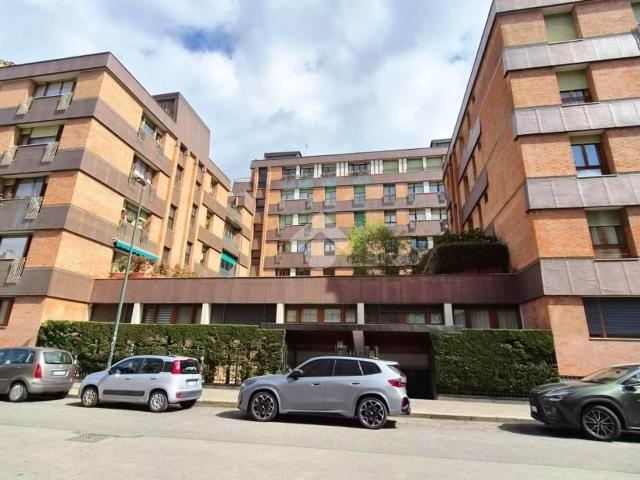 Ufficio in affitto a Torino