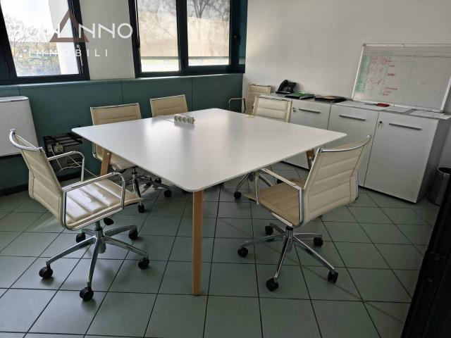 Ufficio in affitto a Treviso