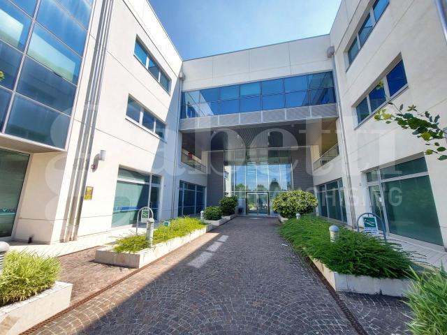 Ufficio in affitto a Quinto Di Treviso