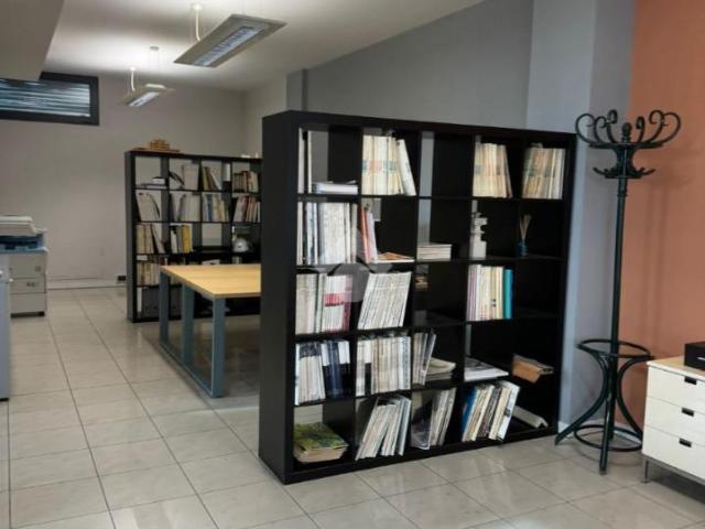 Ufficio in affitto a Trescore Balneario