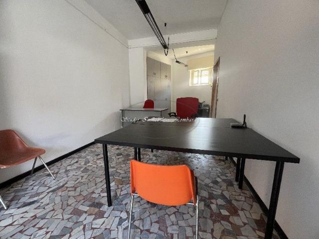 UFFICIO in AFFITTO a VIAREGGIO BICCHIO