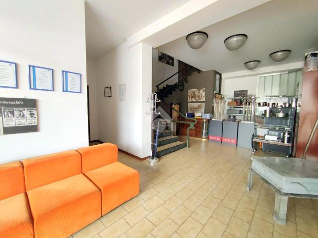 Ufficio in affitto a Villa Carcina