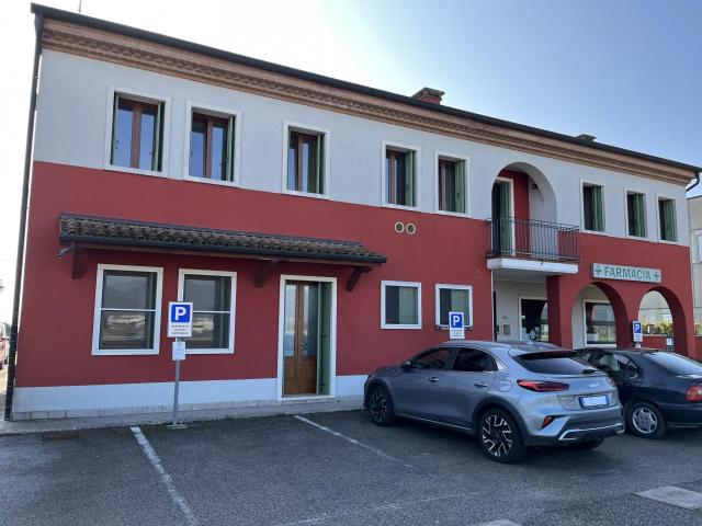 Ufficio in affitto a Villaga