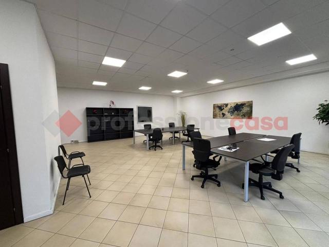 Ufficio in affitto a Anagni