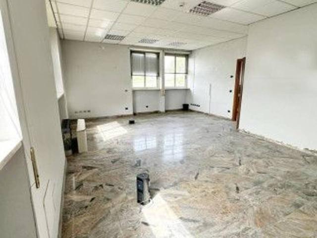 Ufficio in affitto a Anagni