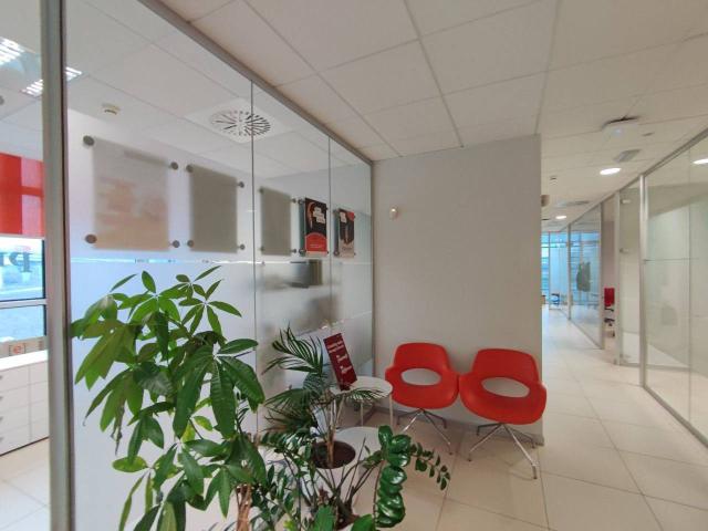 Ufficio in affitto a Ancona