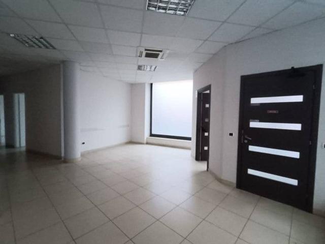 Ufficio in affitto a Asti