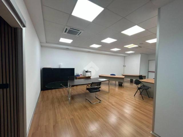 Ufficio in affitto a Aprilia