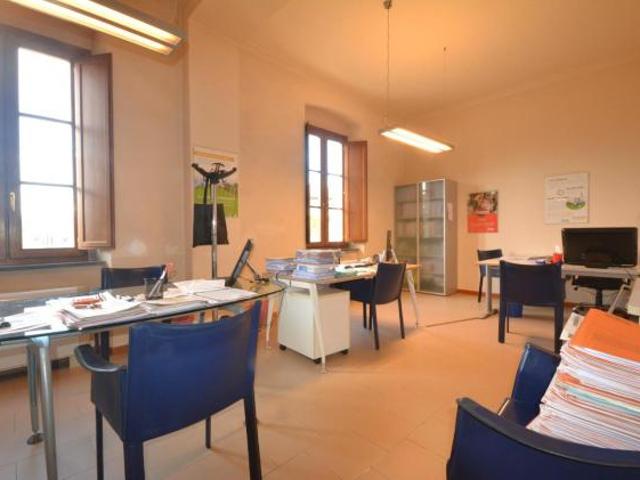 Ufficio in affitto a Arancio Lucca 115 mq Rif: 1340095