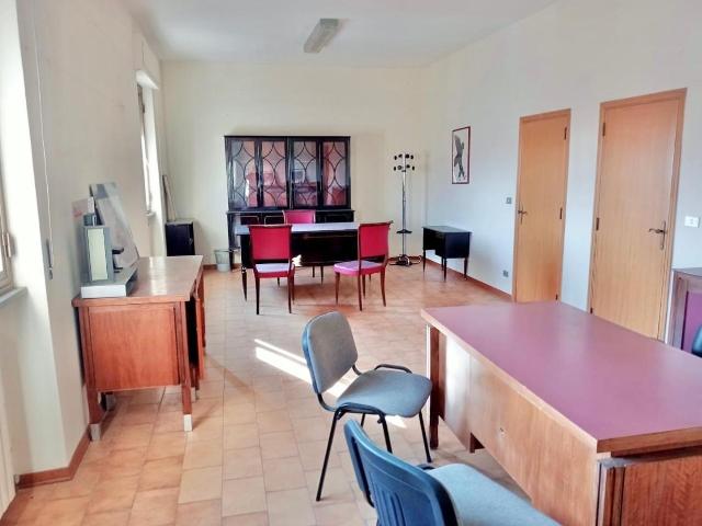 Ufficio in affitto a Arezzo