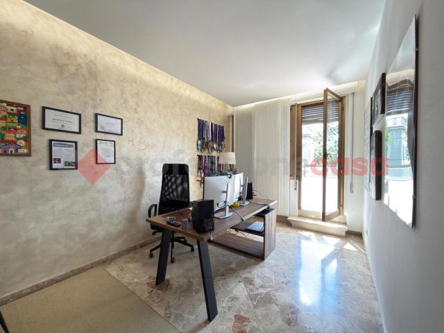 Ufficio in affitto a Arezzo